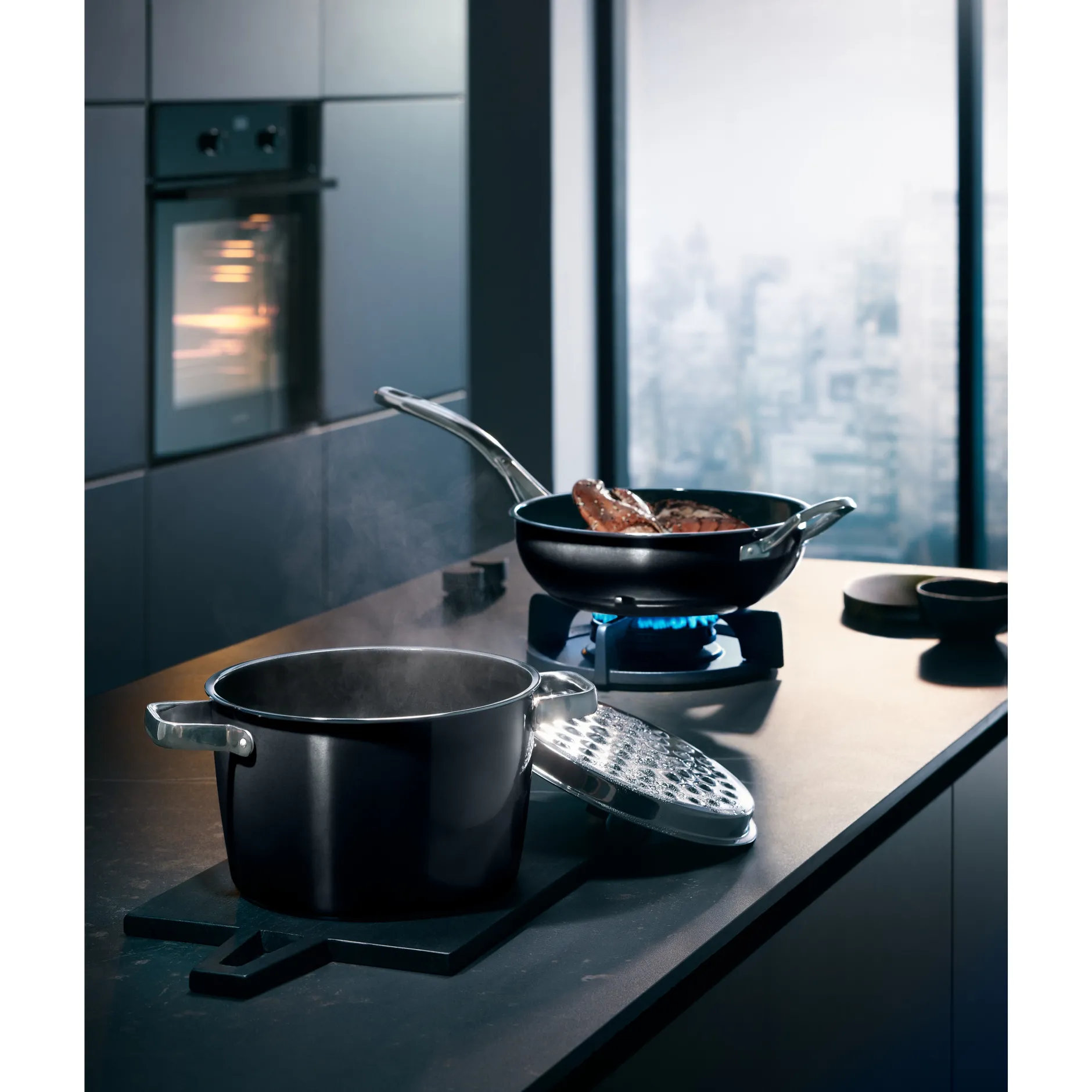 Fusiontec Aromatic Bratentopf mit Deckel, 22 cm, Black|WMF Discount
