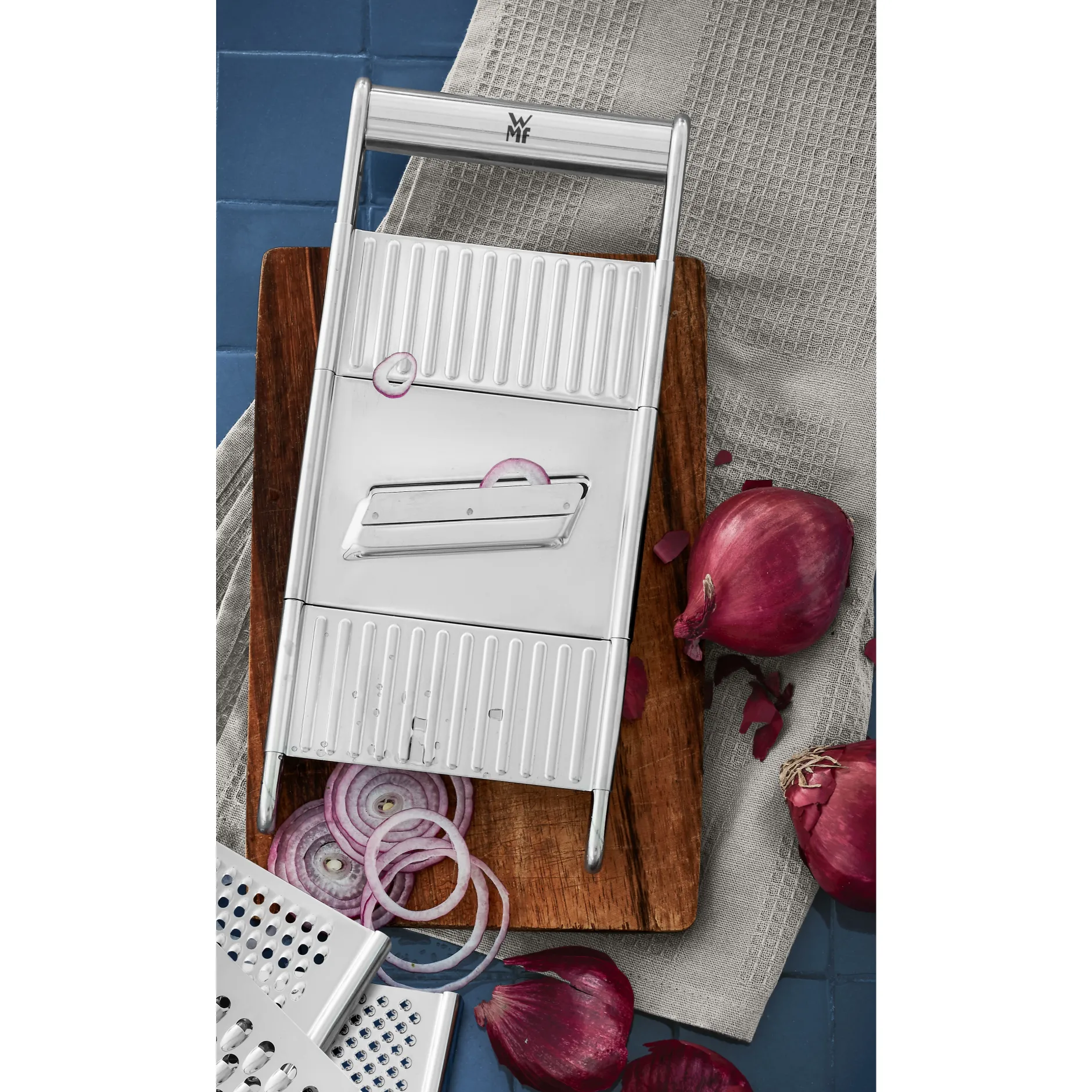 Gourmet Reibe mit vier Einsätzen, 12 x 18cm|WMF Outlet
