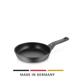 PermaDur Premium Stielpfanne, 24 cm|WMF Hot