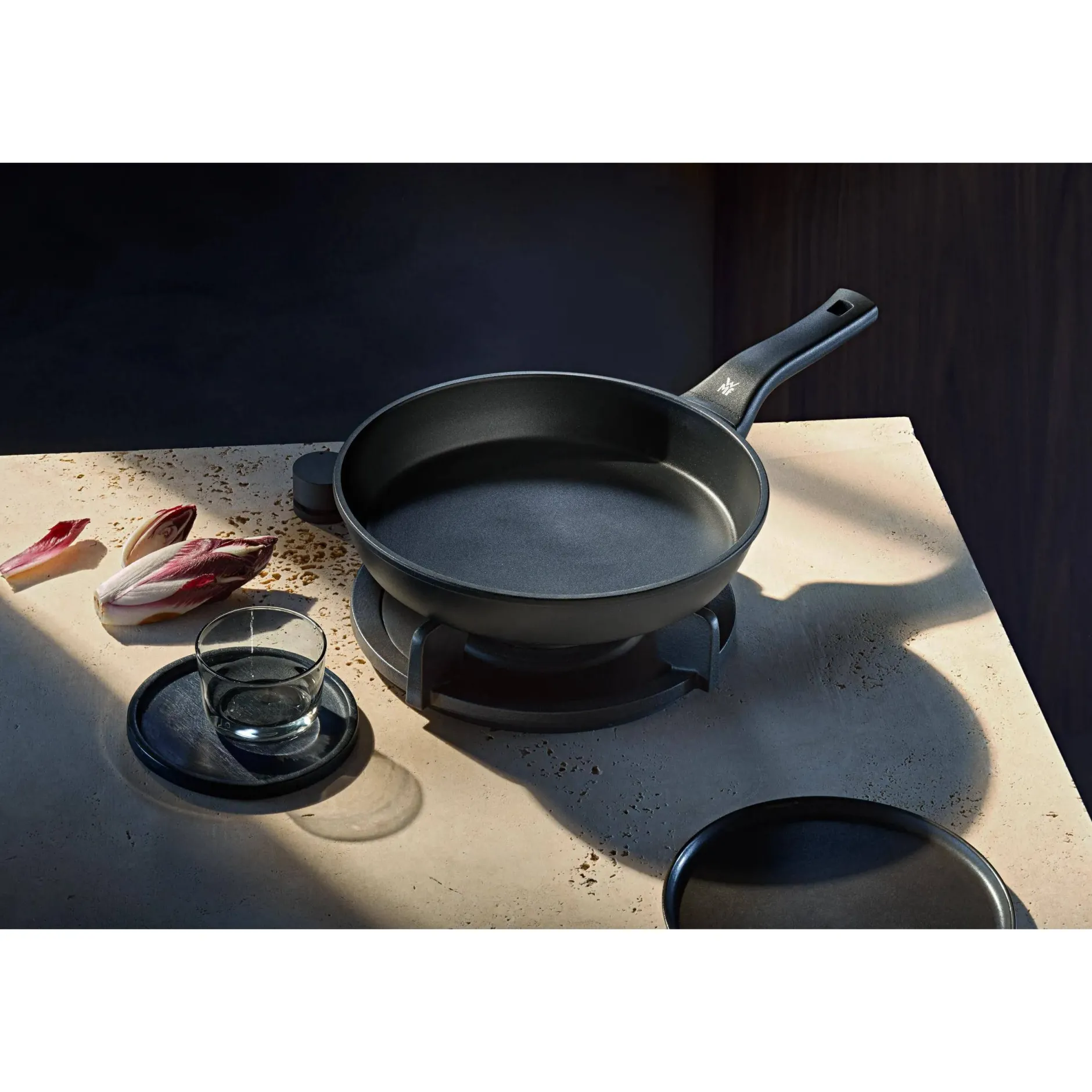 PermaDur Premium Stielpfanne, 24 cm|WMF Hot